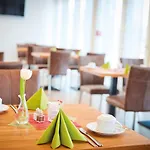 Vital An Der Therme Gmbh 4*