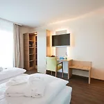 Vital An Der Therme Gmbh Otel