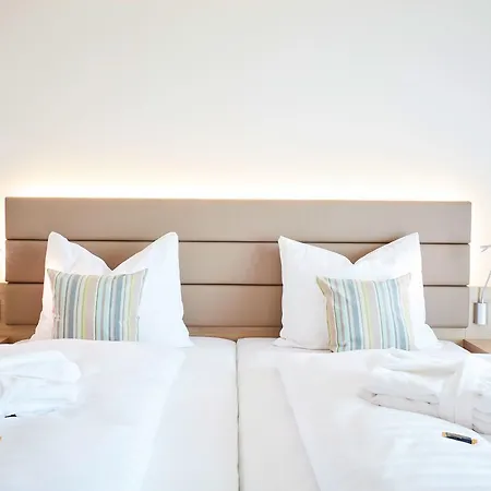 Vital An Der Therme Gmbh באד וינדסהיים